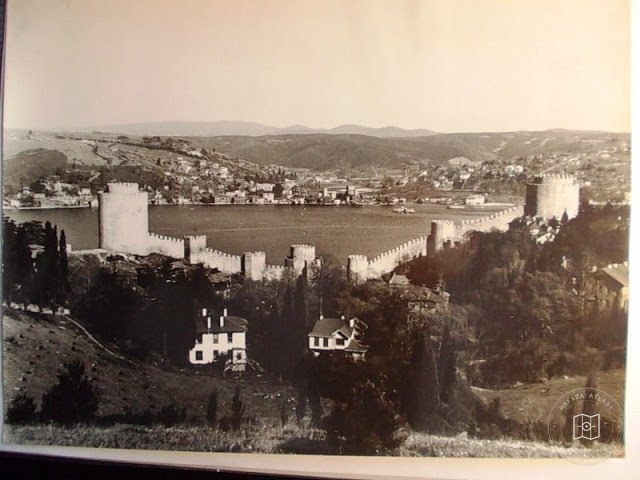 Rumeli and Anatolia Hisarler — Archive image