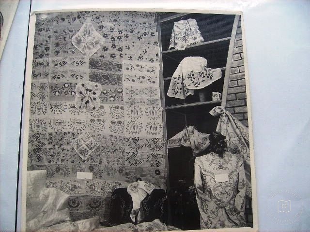 WOMEN — Archive image