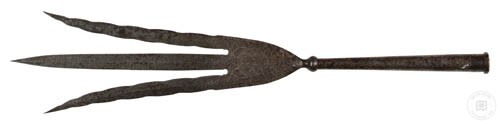 Three-Pronged Metal Teber