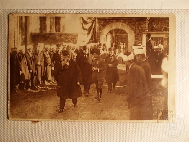 Hanedanlar — Portre / Kişi Görseli
