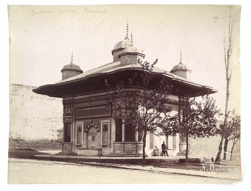 III. Ahmed Çeşmesi — Arşivden bir görünüm