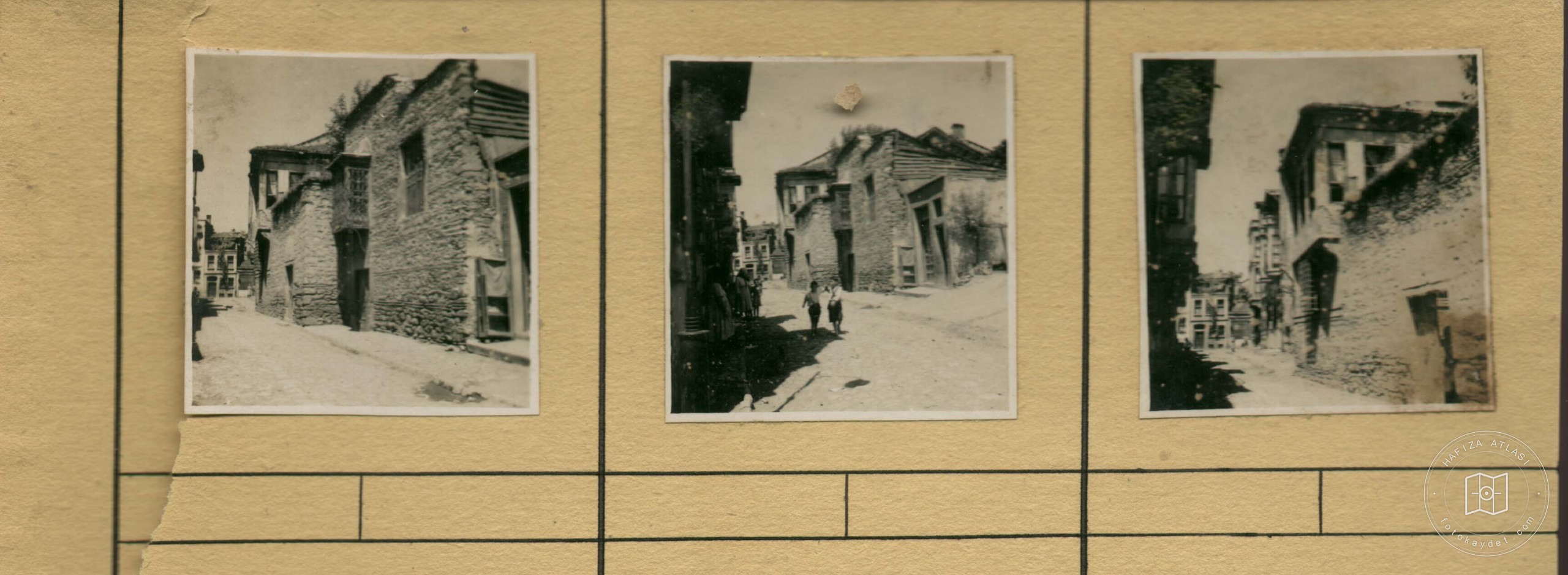 Old HOUSES — Archive image