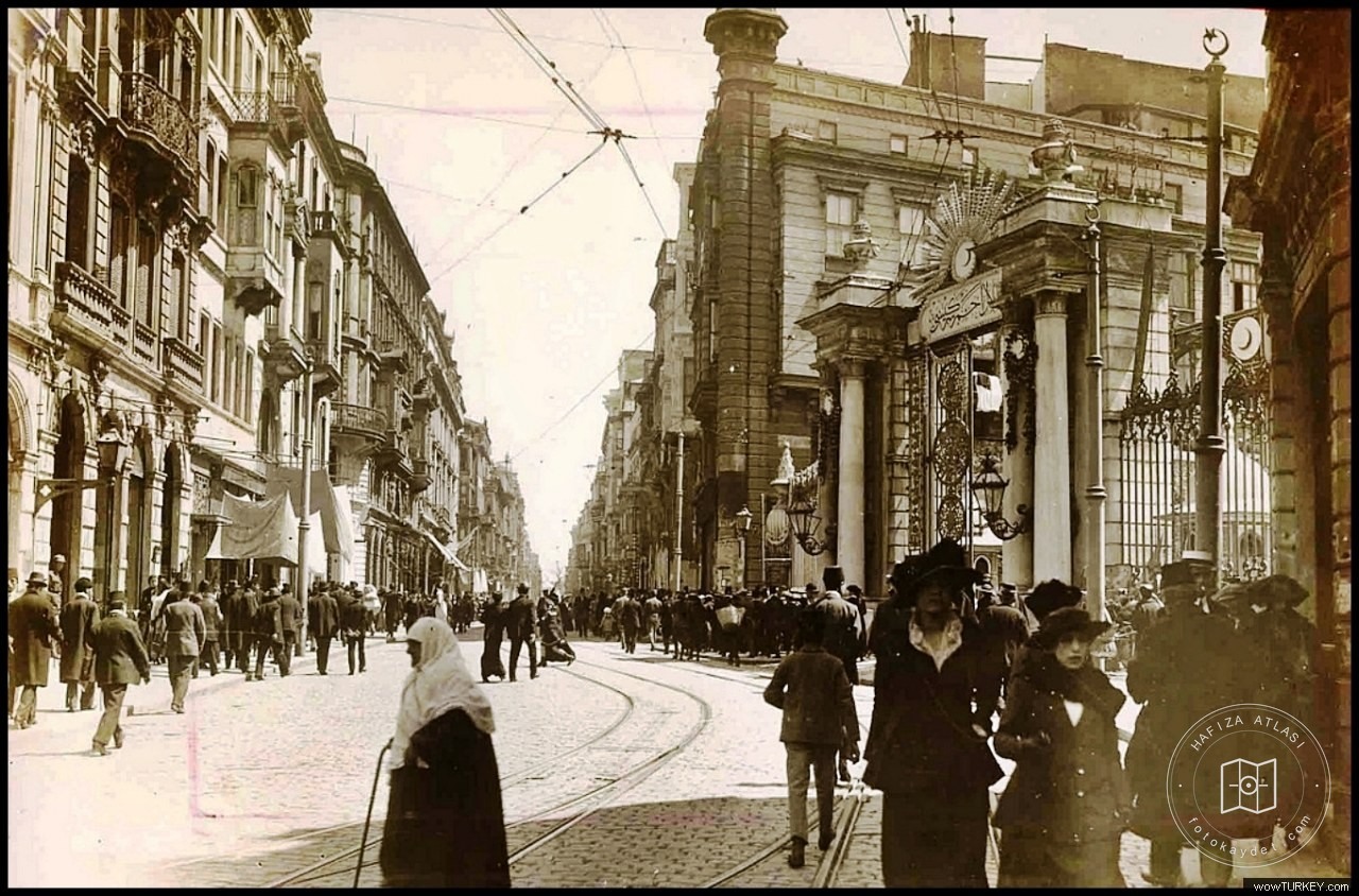Beyoğlu — Arşivden bir görünüm