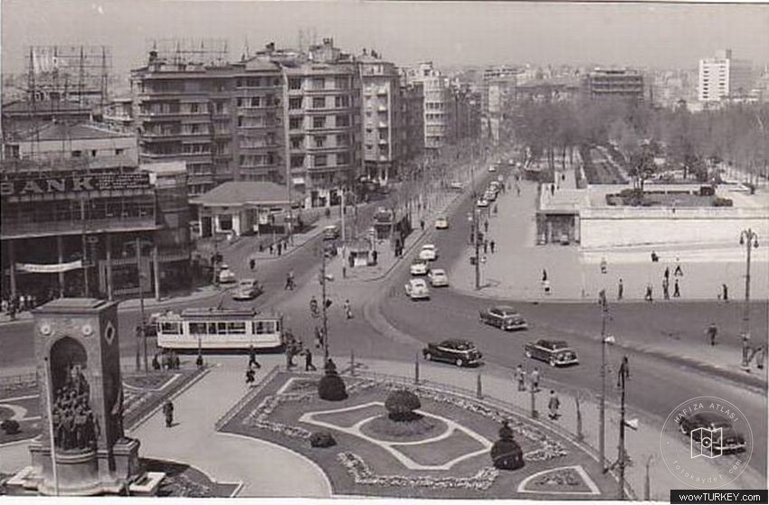 Taksim Cumhuriyet Abidesi