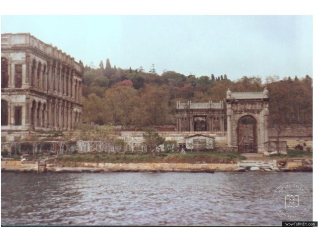 Dolmabahçe and Çırağan — View from the archive