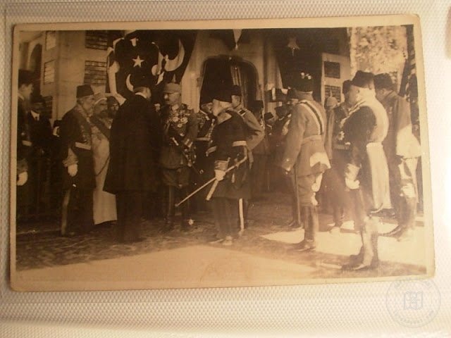 Hanedanlar — Portre / Kişi Görseli