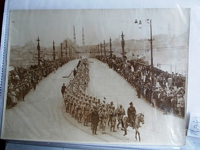 Galata Bridge — Archive image