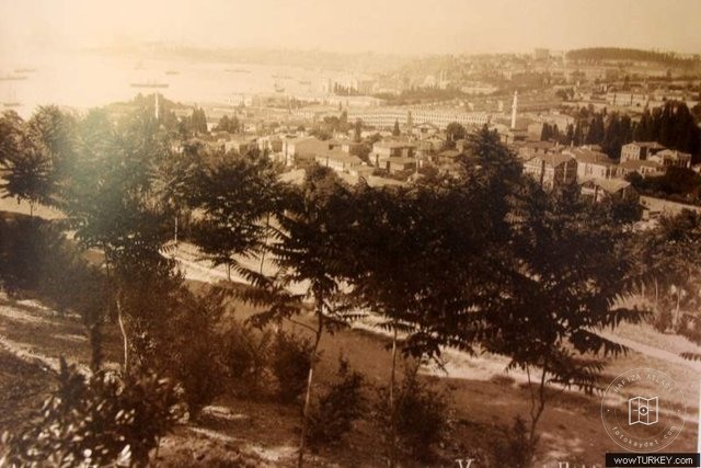 Dolmabahçe and Çırağan — View from the archive