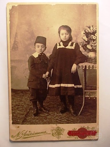 Portreler ve Yaşam — Portre / Kişi Görseli