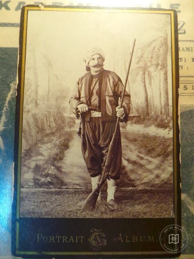 Portreler ve Yaşam — Portre / Kişi Görseli