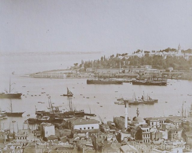 Topkapı Sarayı — View from the archive