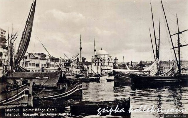 Istdolmabahce Mosque