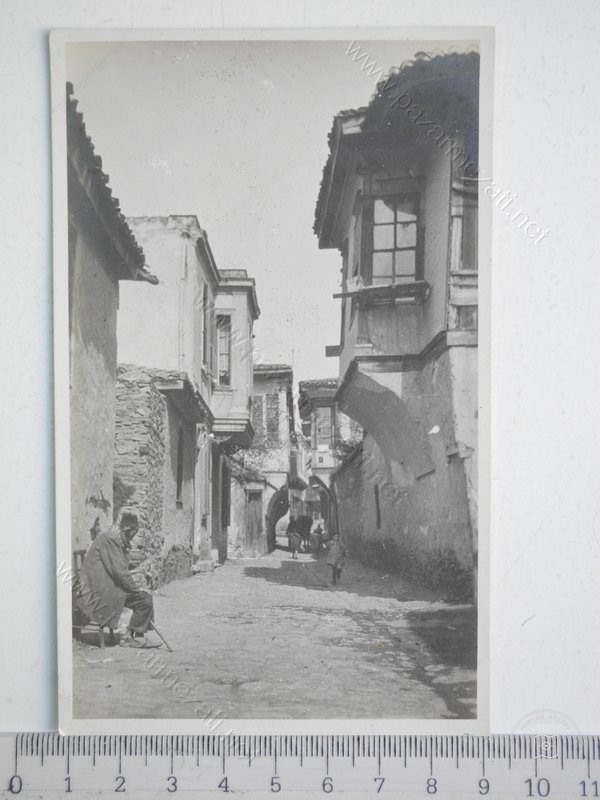 Sokaklar — Arşivden bir görünüm