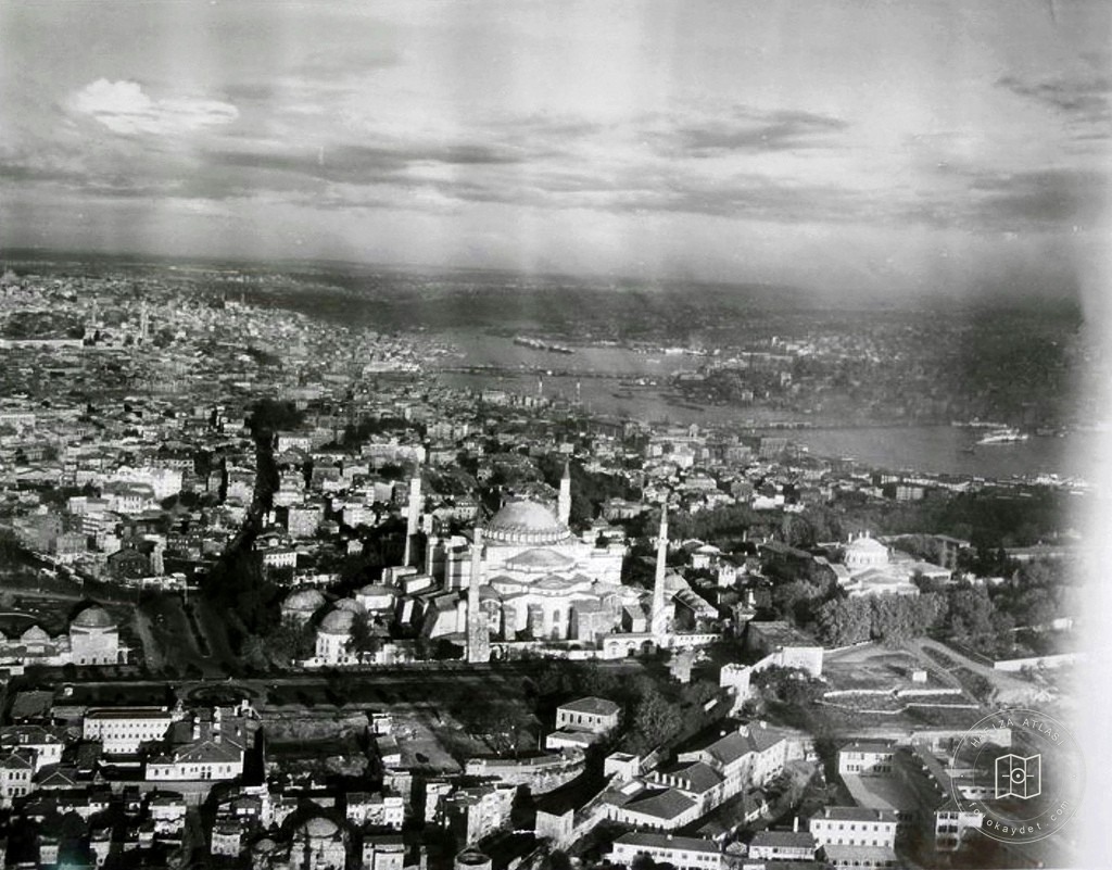Ayasofya — Arşivden bir görünüm