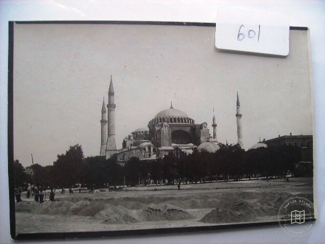 Ayasofya — Arşivden bir görünüm