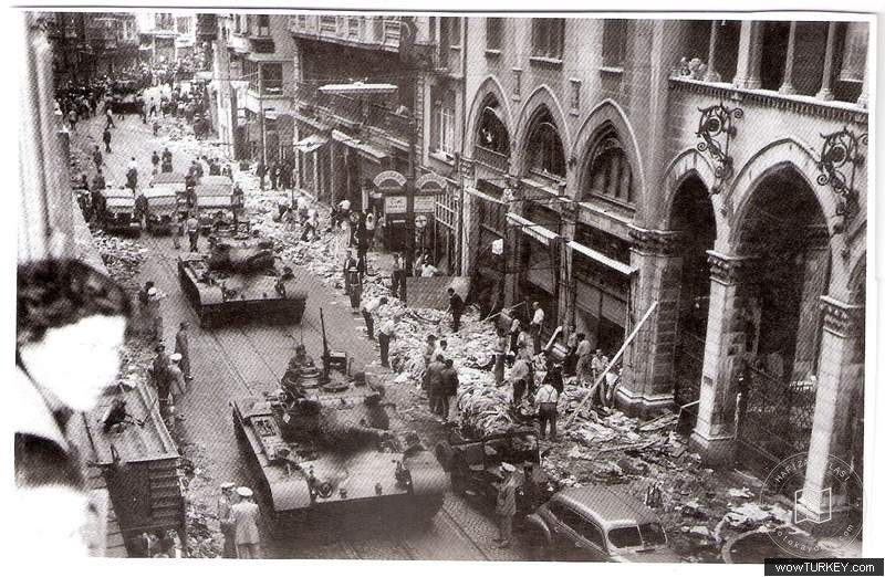 Beyoğlu — Arşivden bir görünüm