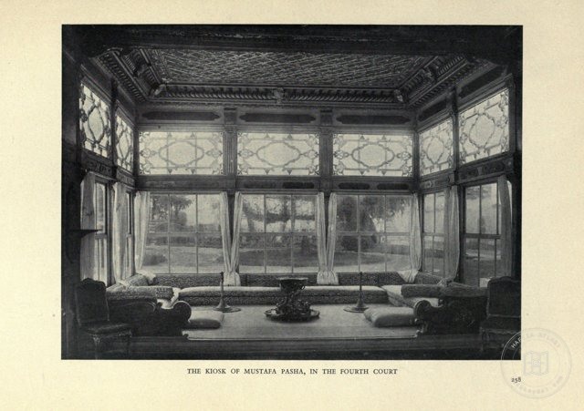Mansions, Kiosks and Pedestrians — View from the archive