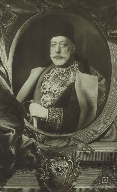 Hanedanlar — Portre / Kişi Görseli