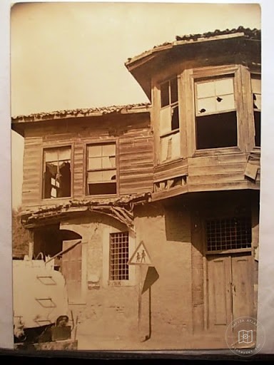 Topçular Karagözün Evi