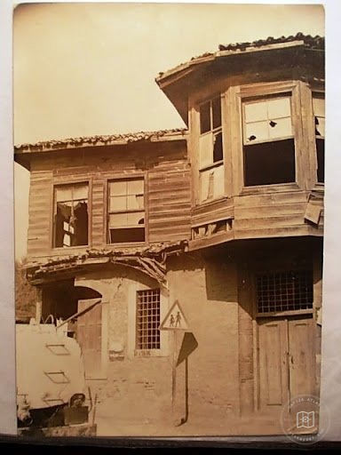 Topçular blackeye house