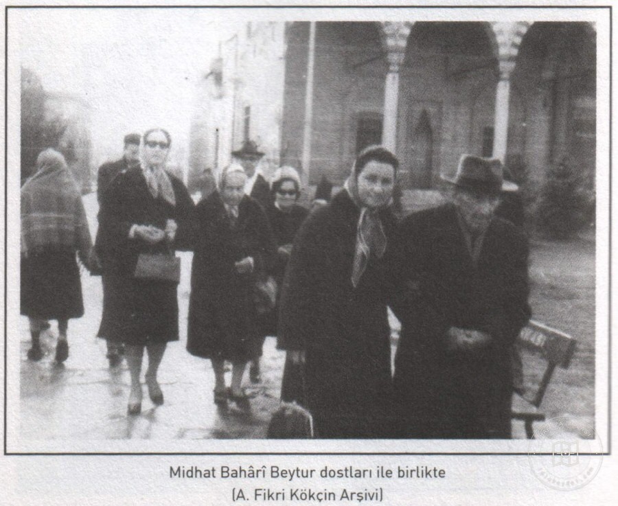 Midhat Bahari