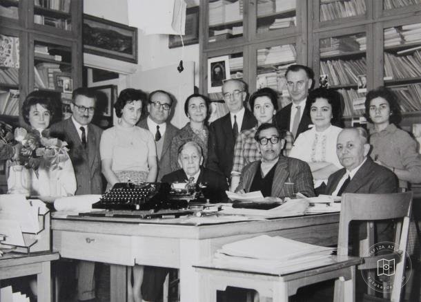 Süheyl Ünver — Portre ve kişi arşivi