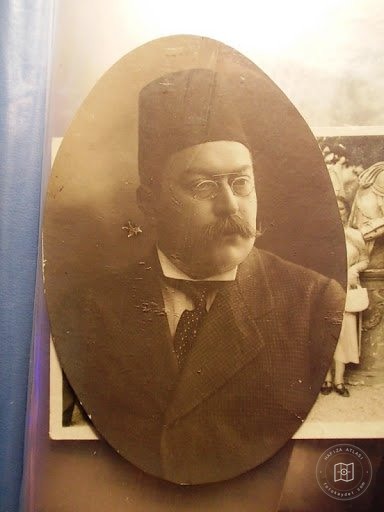 Tarihî Kişiler — Portre / Kişi Görseli