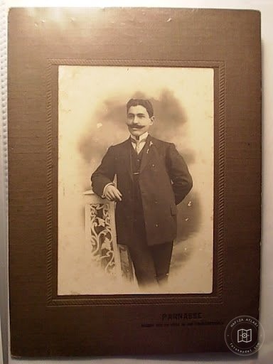 Portreler ve Yaşam — Portre ve kişi arşivi