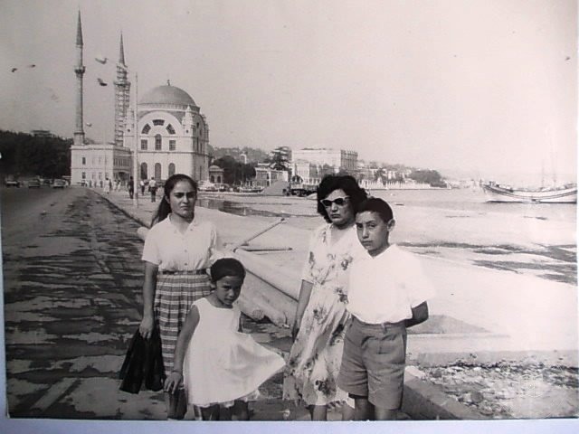 Dolmabahçe and Çırağan — Archive image