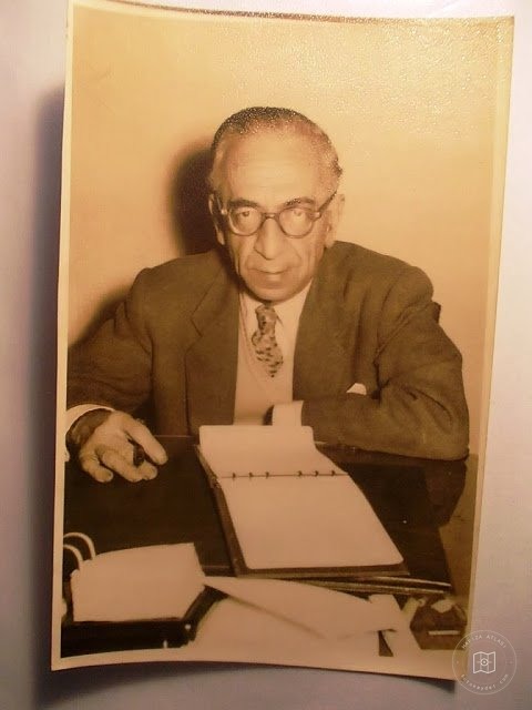 Tarihî Kişiler — Portre ve kişi arşivi