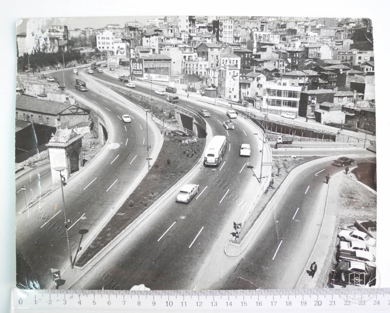 Beyoğlu — Arşivden bir görünüm