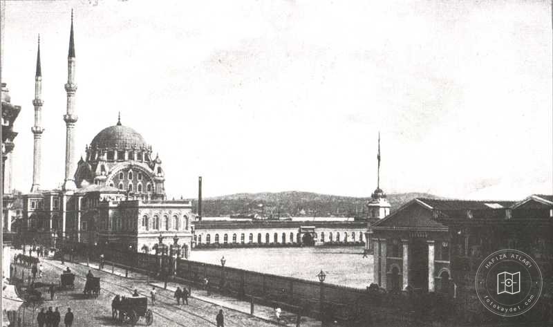 Tophane-Nusretiye Camii