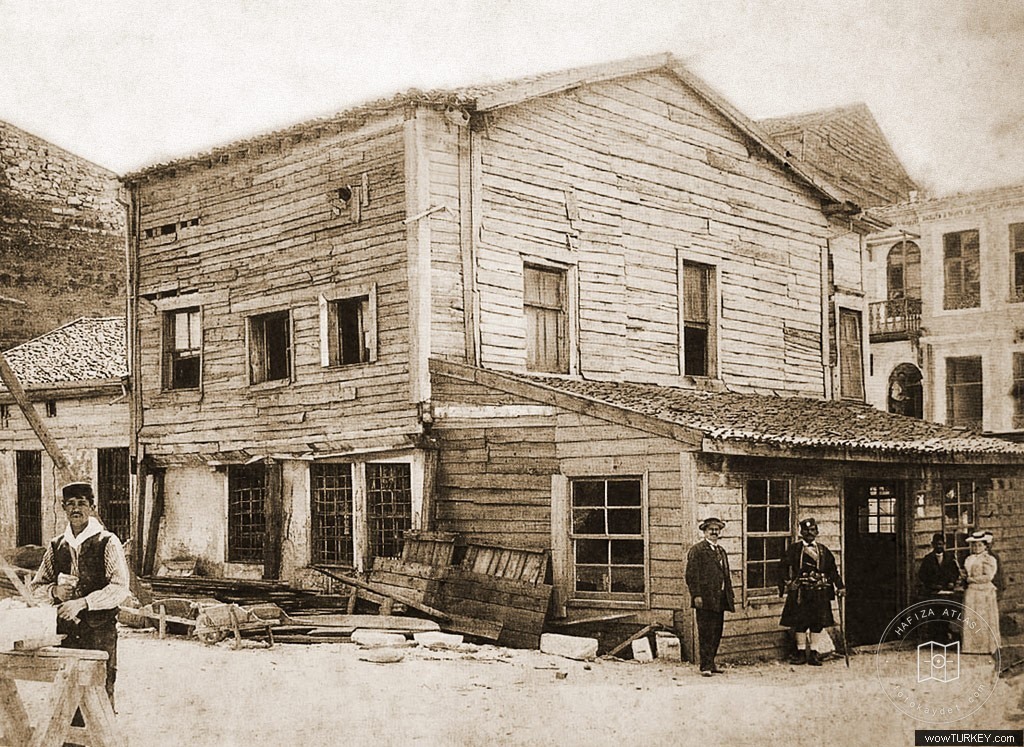 Flashlight, Balat and Ayvansaray — Archive record