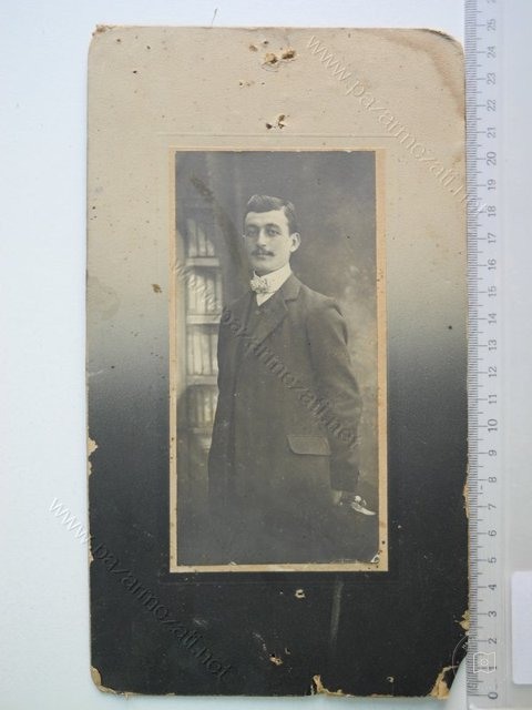Portreler ve Yaşam — Portre ve kişi arşivi