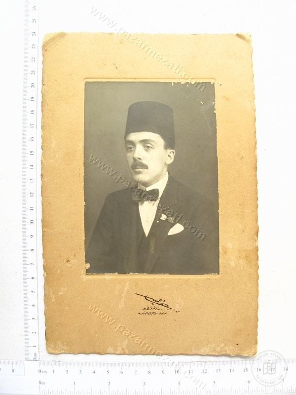 Portreler ve Yaşam — Portre ve kişi arşivi