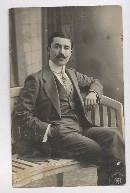 Portreler ve Yaşam — Portre ve kişi arşivi