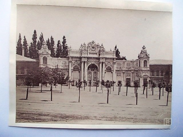 Dolmabahçe and Çırağan — Archive image