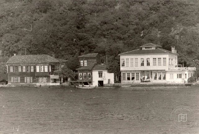 Boğaziçi — Arşivden bir görünüm