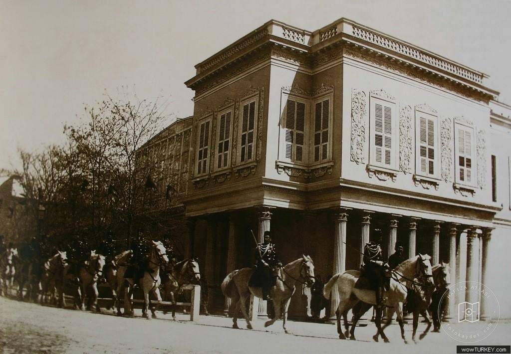 Dolmabahçe and Çırağan — Archive record