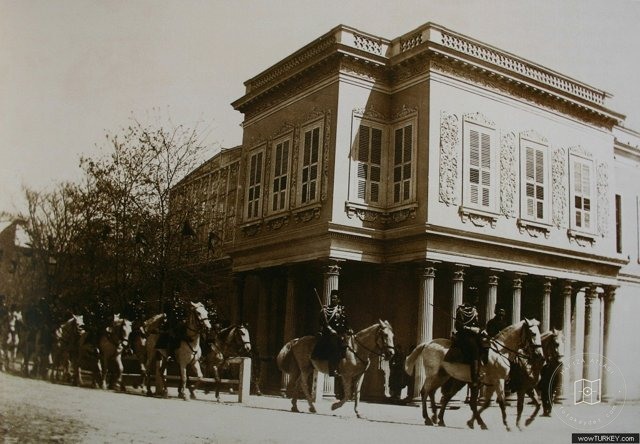 Dolmabahçe and Çırağan — Archive record