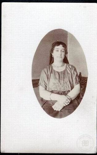 Kadınlar — Arşiv kaydı