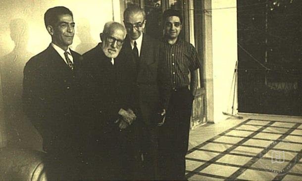 Süheyl Ünver — Portre ve kişi arşivi