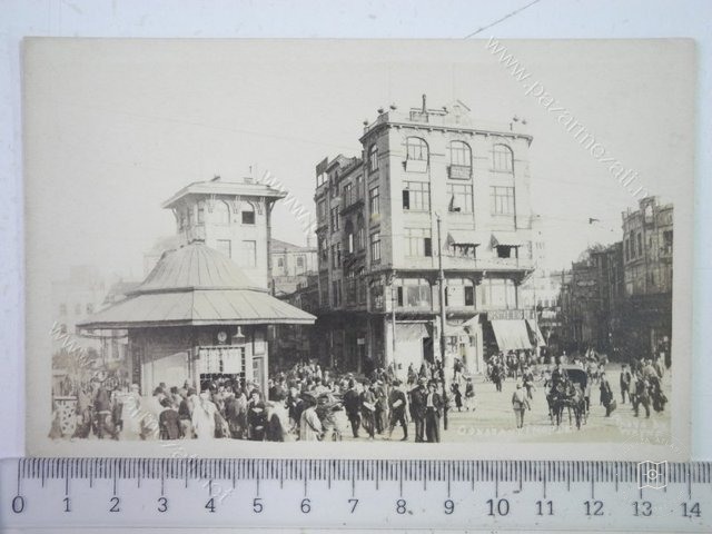Karaköy — Arşivden bir görünüm