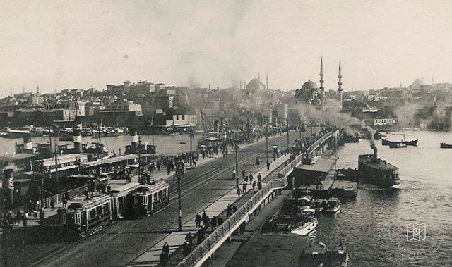 Galata Köprüsü 1927-29 arası