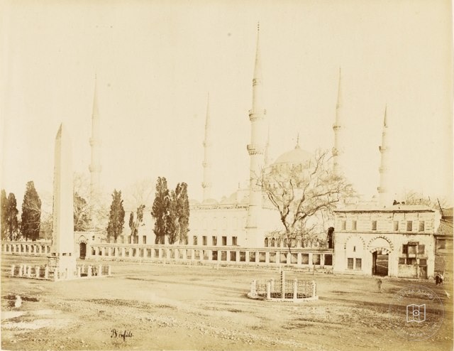 Atmeydanı and sultan ahmet Mosque · Felix Bonfils Photo