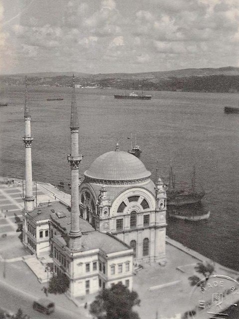 Dolmabahçe Camii