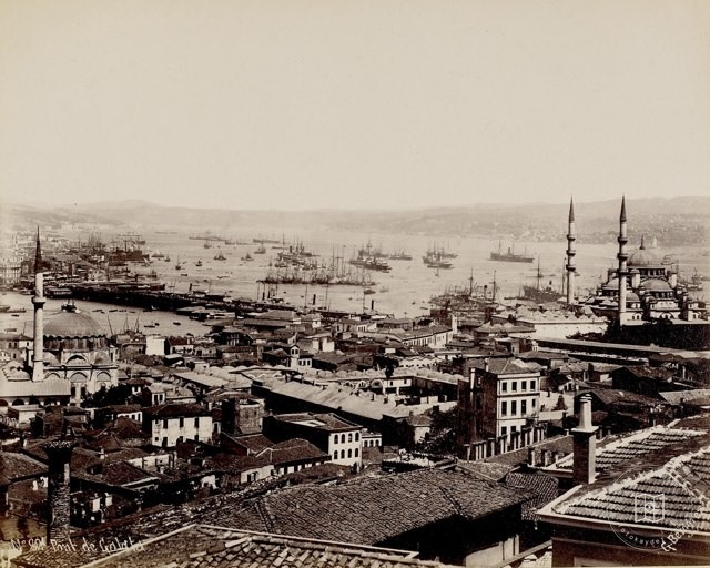 Eminönü and Galata Bridge Panorama · 1870s · G.Berggren Photo