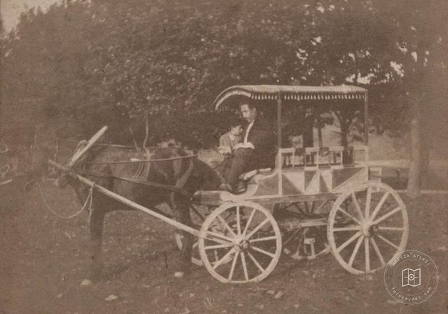 1890-92 yıllarında İstanbul Sokaklarından İnsan Manzaraları