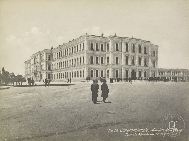 Harbiye Nezareti, Beyazıt