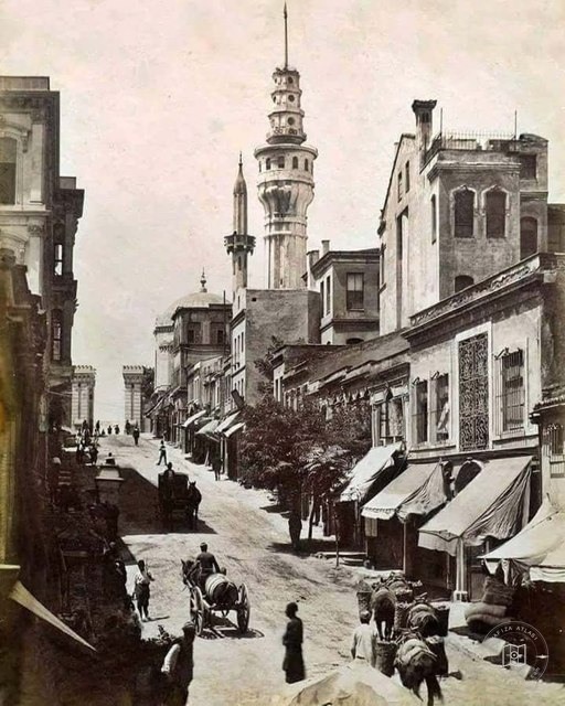 Mercan Cleopatra and Beyazıt Tower · 1880s